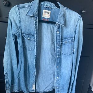 TNA Chambray shirt
